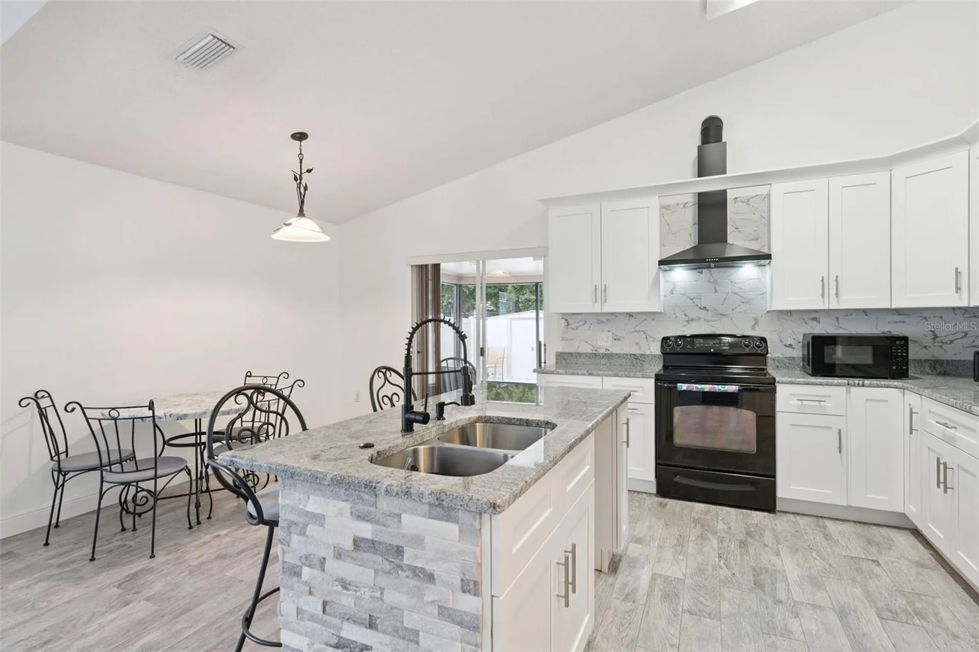 2744 Palm Isle Way Orlando FL 32829
