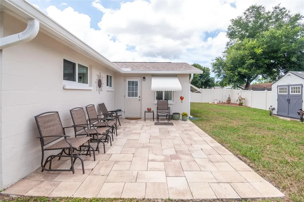 6710 Ranchwood Loop New Port Richey FL 34653