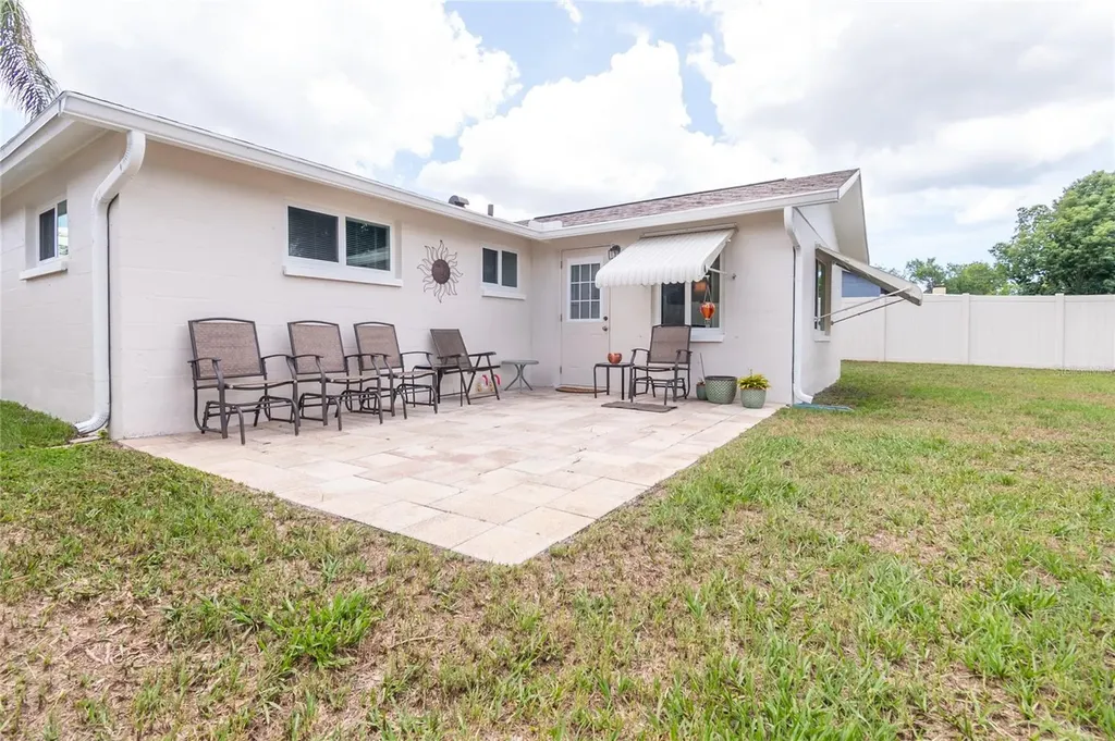 6710 Ranchwood Loop New Port Richey FL 34653