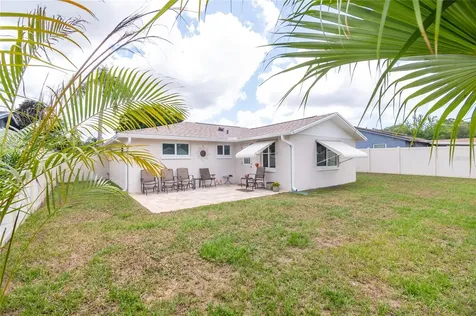 6710 Ranchwood Loop New Port Richey FL 34653