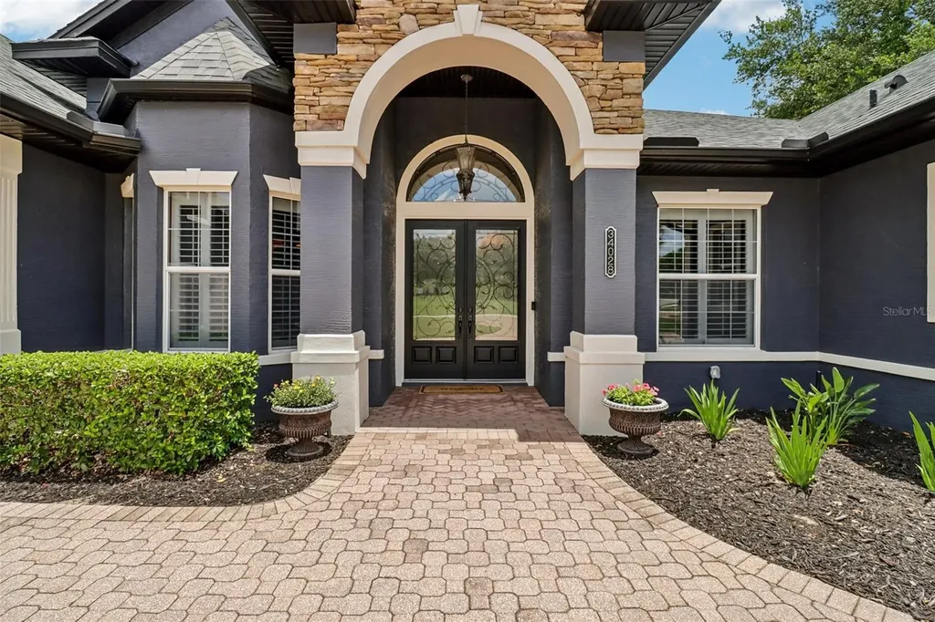 34028 Matthews Cove Leesburg FL 34788