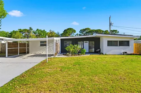 6350 Hampton Drive N St Petersburg FL 33710