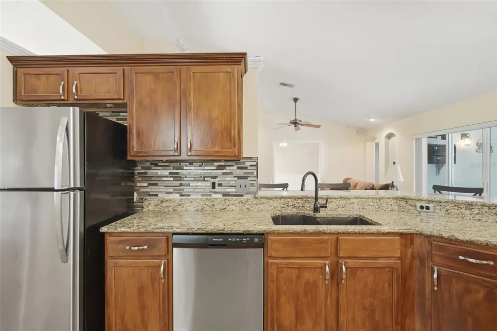 171 Poinciana Lane Deltona FL 32738