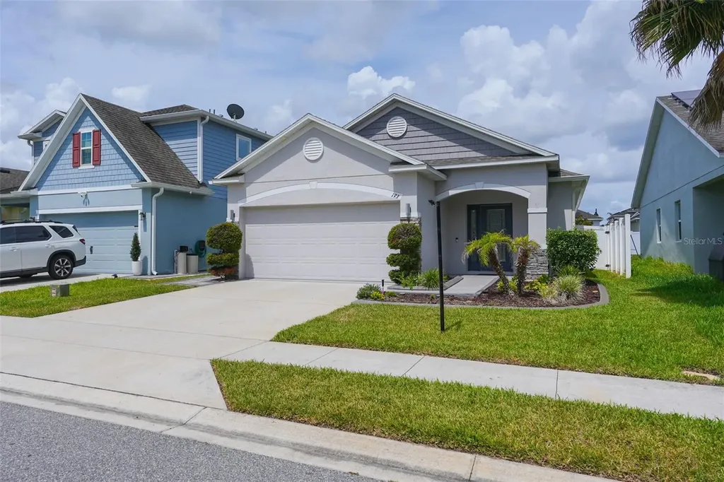 173 Villavista Court Davenport FL 33896