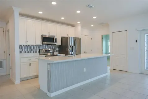 173 Villavista Court Davenport FL 33896