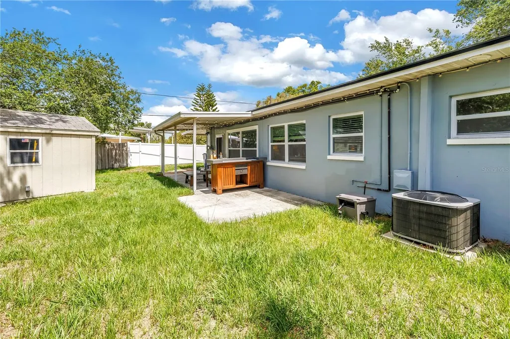 7400 19th Avenue N St Petersburg FL 33710
