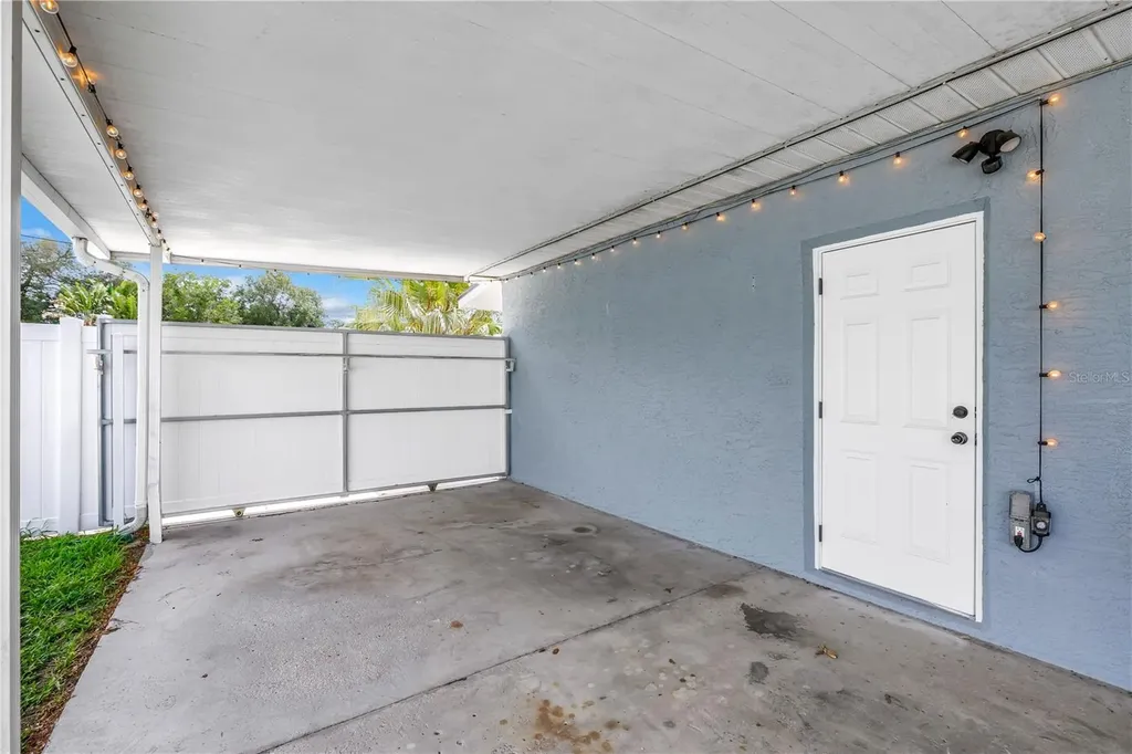 7400 19th Avenue N St Petersburg FL 33710