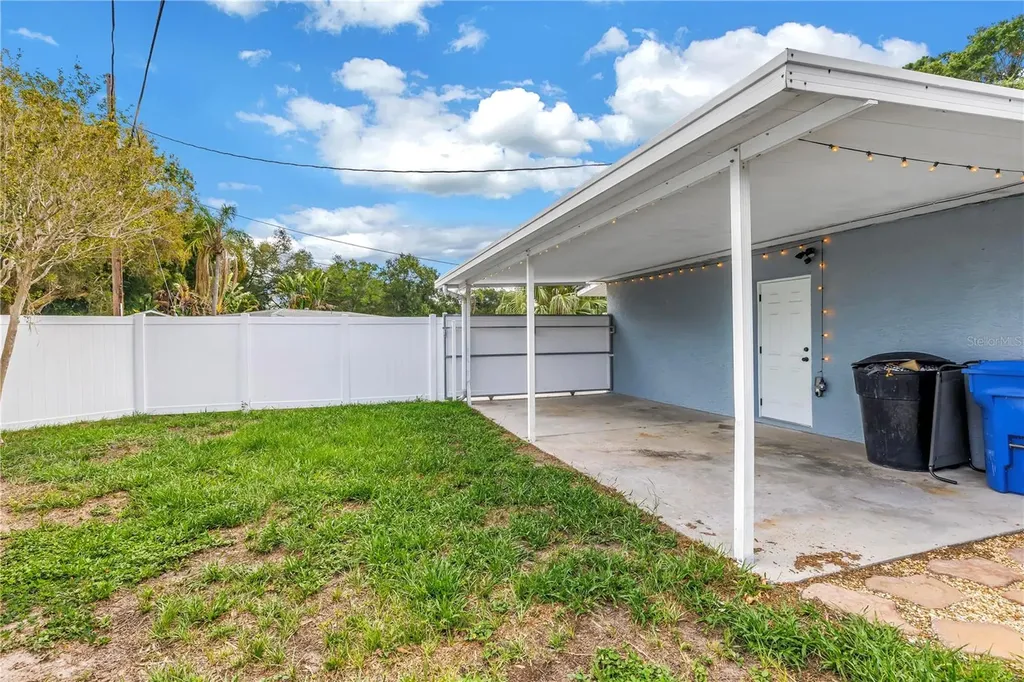 7400 19th Avenue N St Petersburg FL 33710