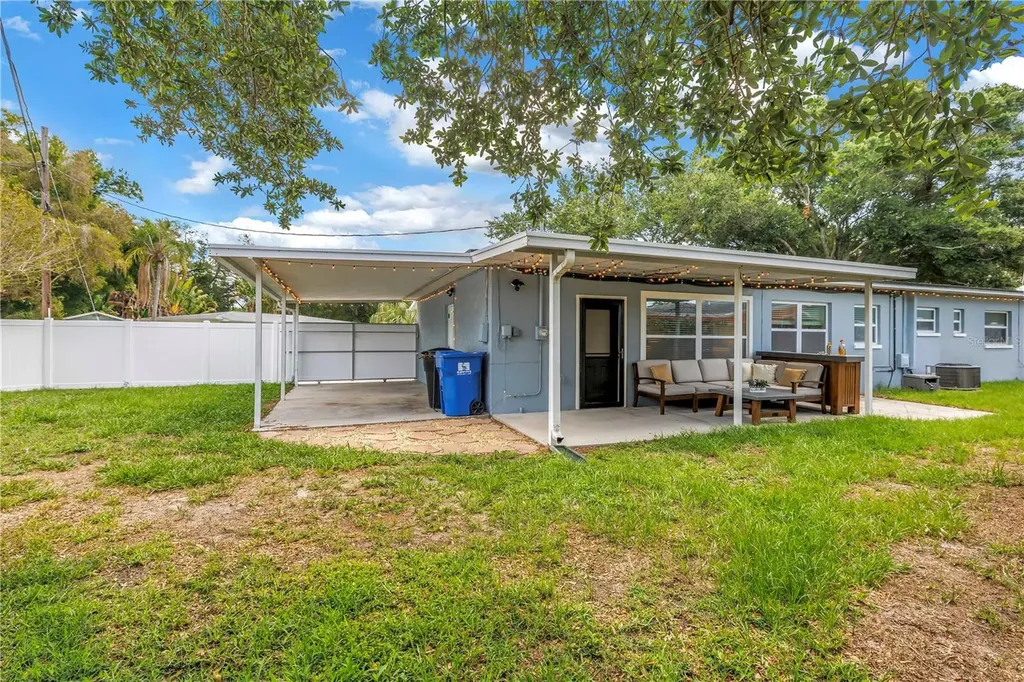 7400 19th Avenue N St Petersburg FL 33710