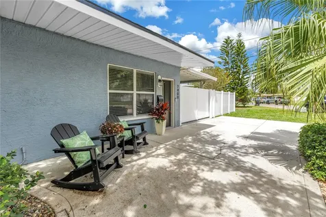 7400 19th Avenue N St Petersburg FL 33710