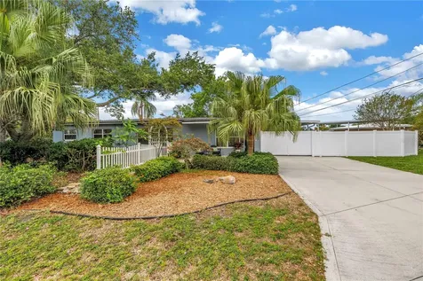 7400 19th Avenue N St Petersburg FL 33710