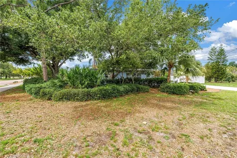 7400 19th Avenue N St Petersburg FL 33710