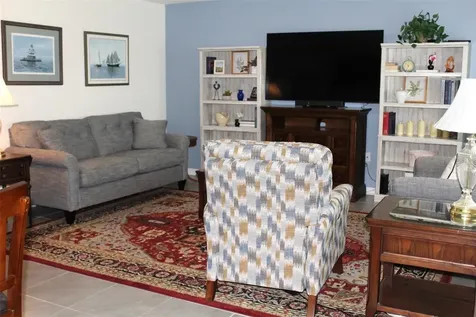 810 Will Scarlett Avenue Ruskin FL 33570