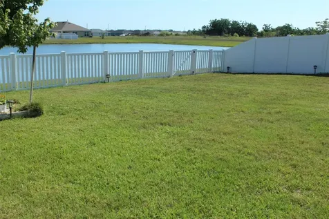 810 Will Scarlett Avenue Ruskin FL 33570