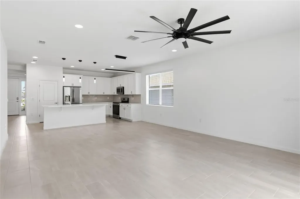 413 Sapphire Drive Davenport FL 33837