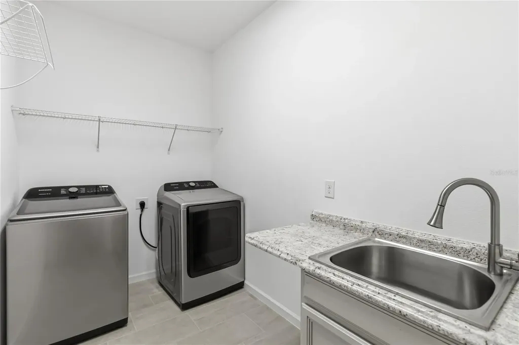 413 Sapphire Drive Davenport FL 33837