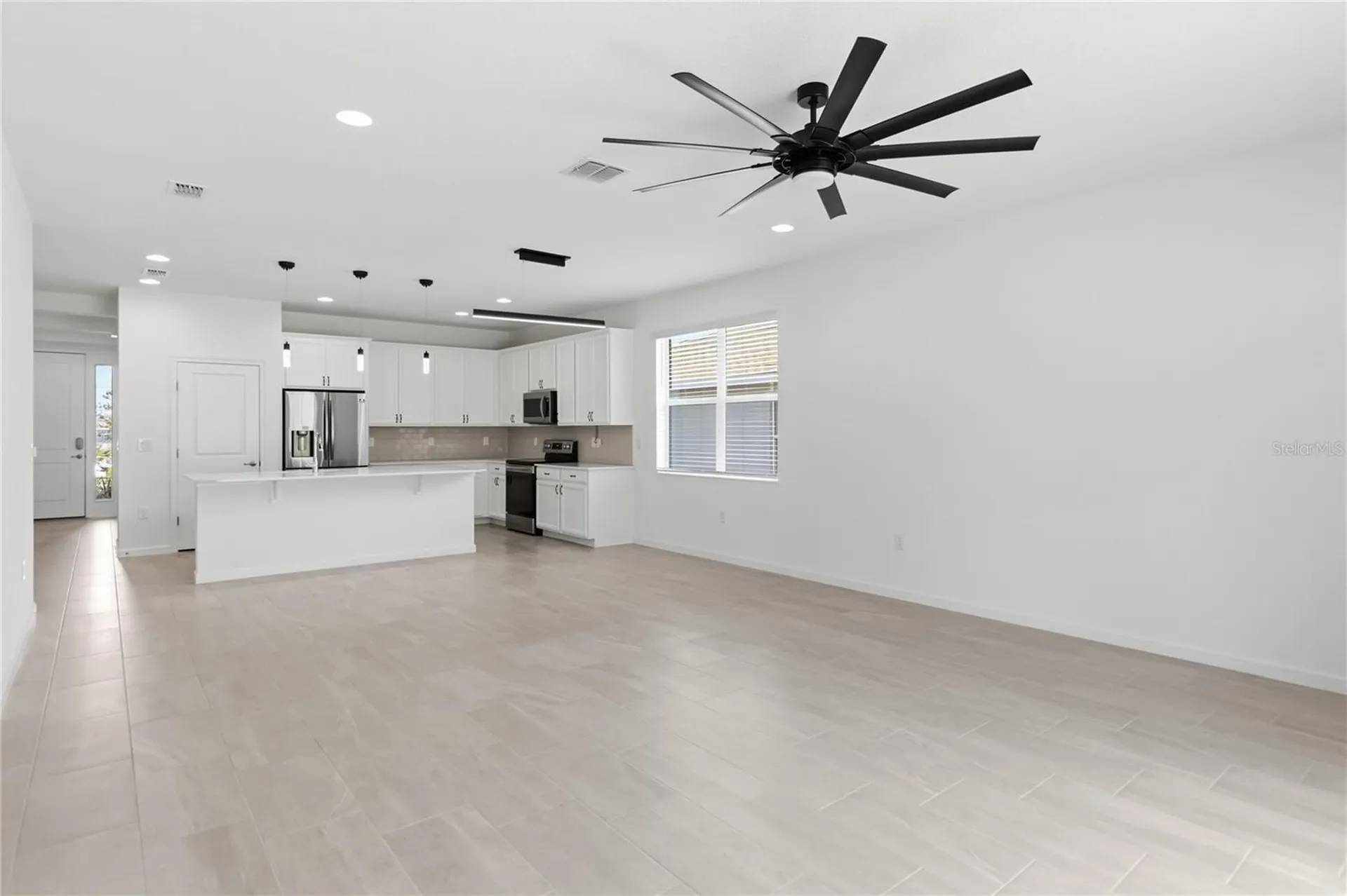 413 Sapphire Drive Davenport FL 33837