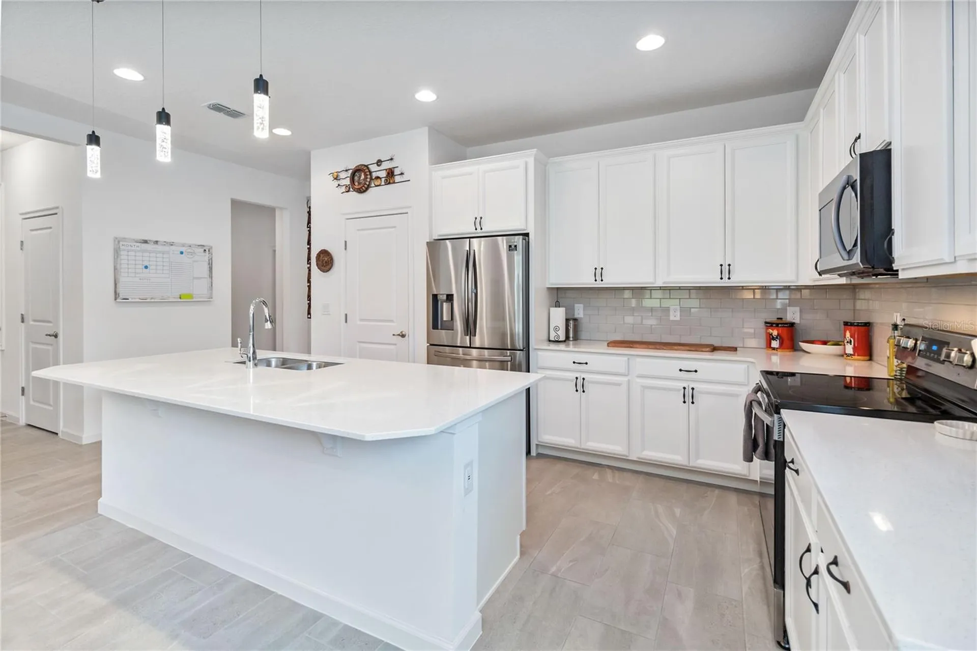 413 Sapphire Drive Davenport FL 33837