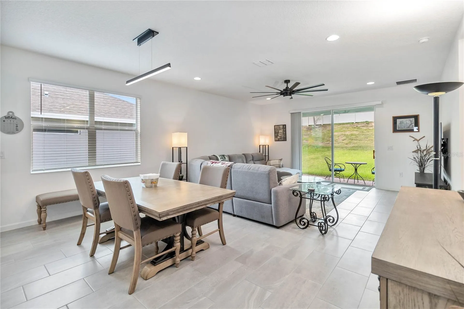 413 Sapphire Drive Davenport FL 33837