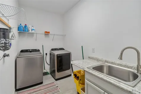 413 Sapphire Drive Davenport FL 33837