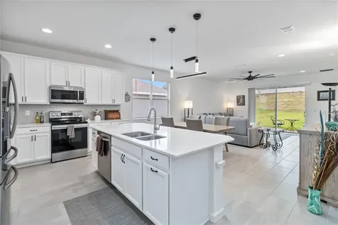 413 Sapphire Drive Davenport FL 33837