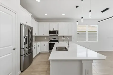 413 Sapphire Drive Davenport FL 33837