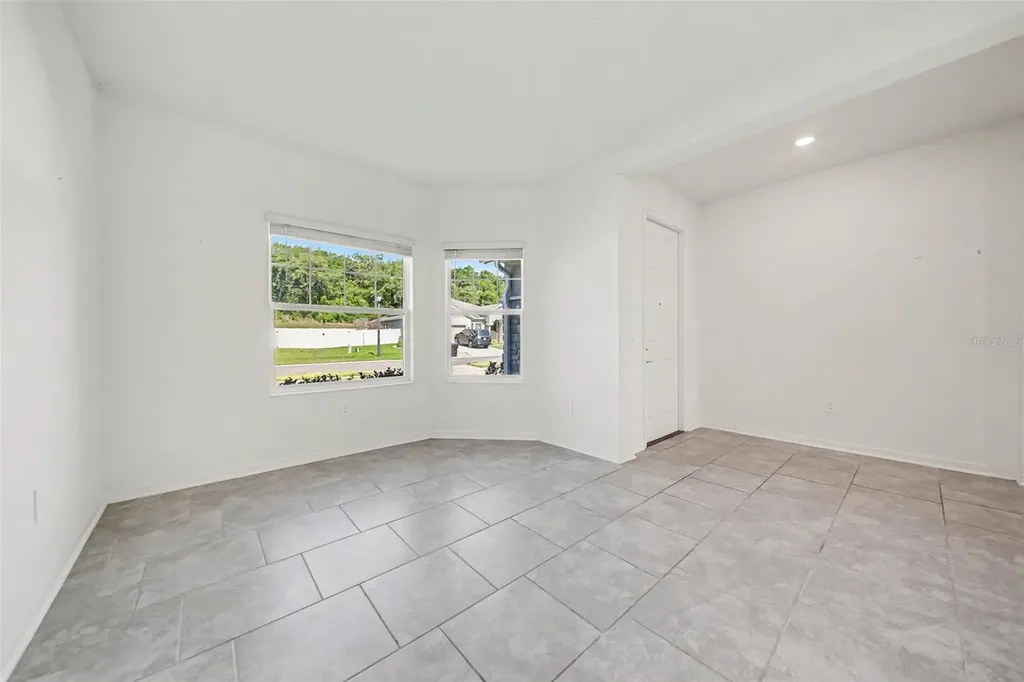 6079 Claystone Way Mount Dora FL 32757
