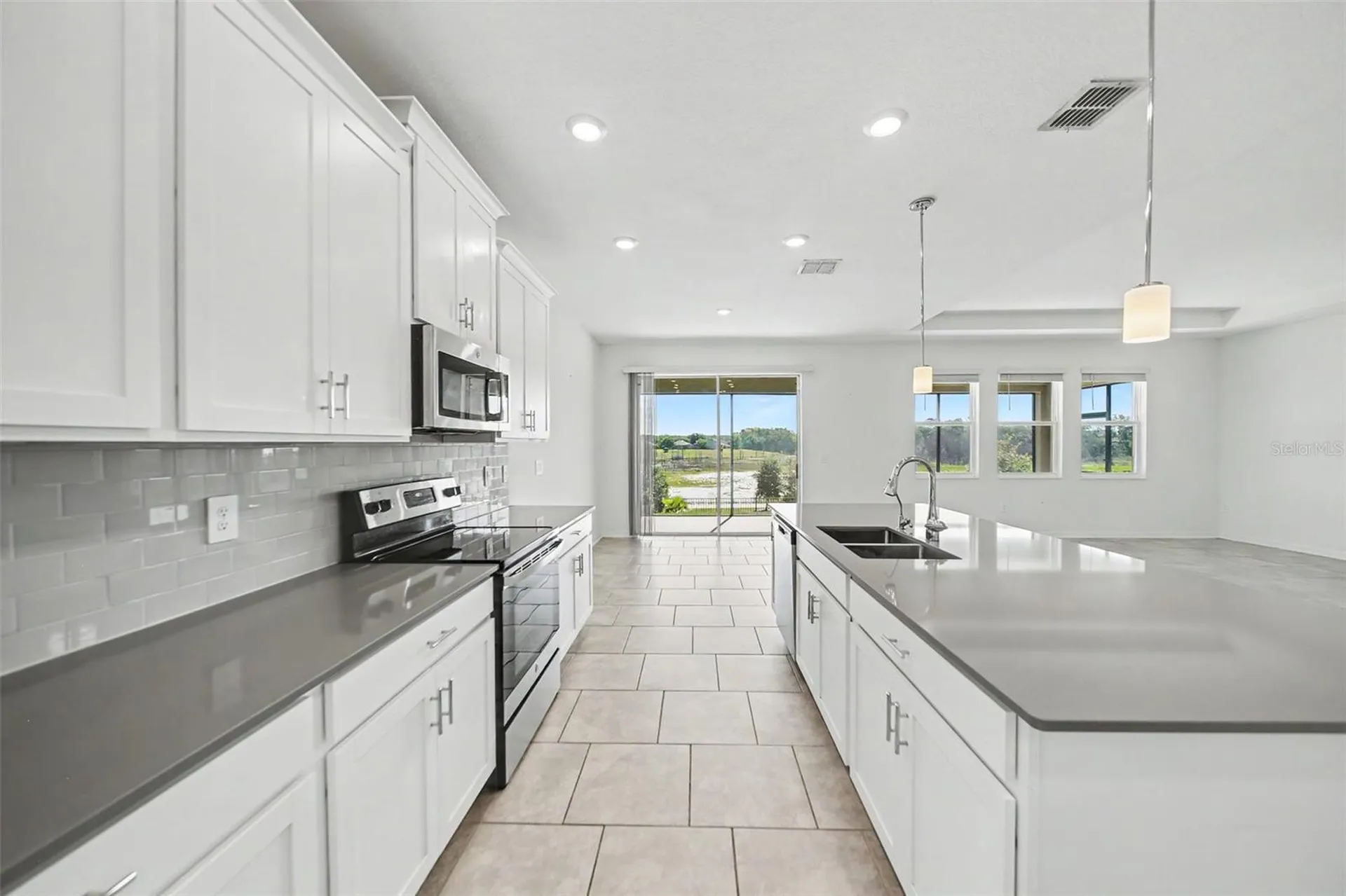 6079 Claystone Way Mount Dora FL 32757