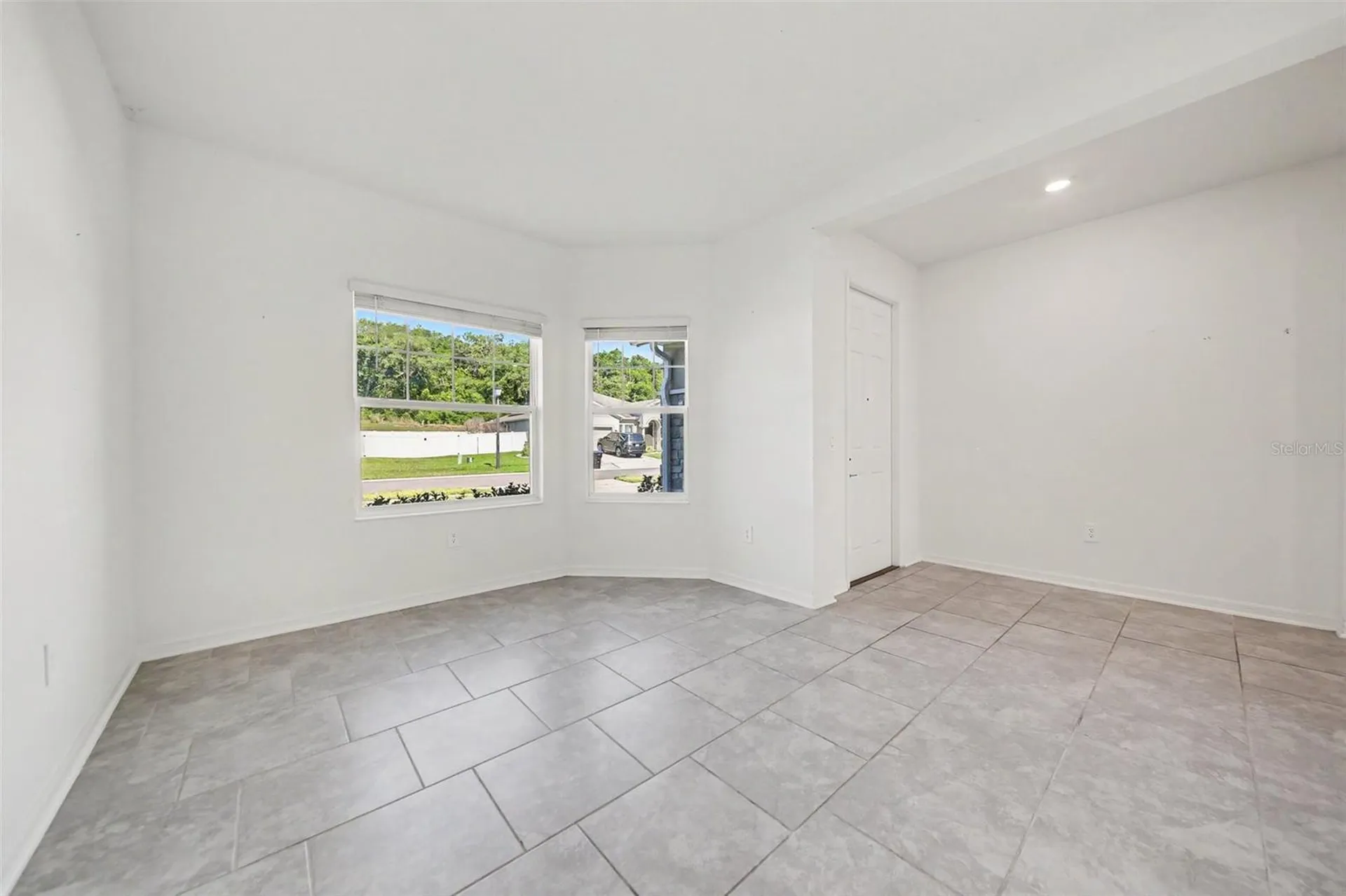 6079 Claystone Way Mount Dora FL 32757