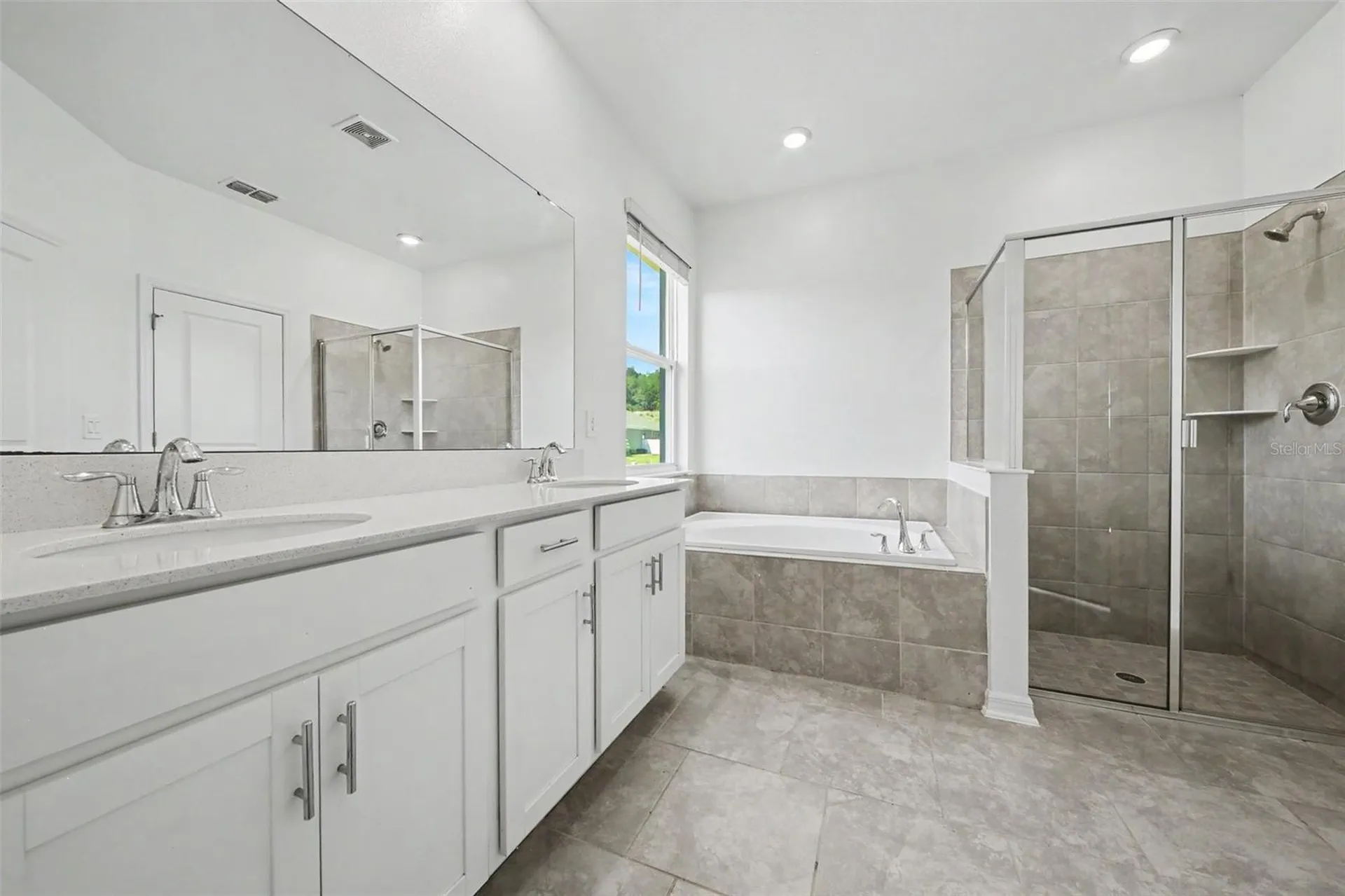 6079 Claystone Way Mount Dora FL 32757