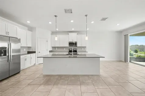 6079 Claystone Way Mount Dora FL 32757