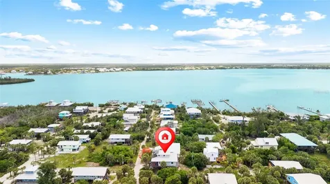 8932 Gulf Street Placida FL 33946