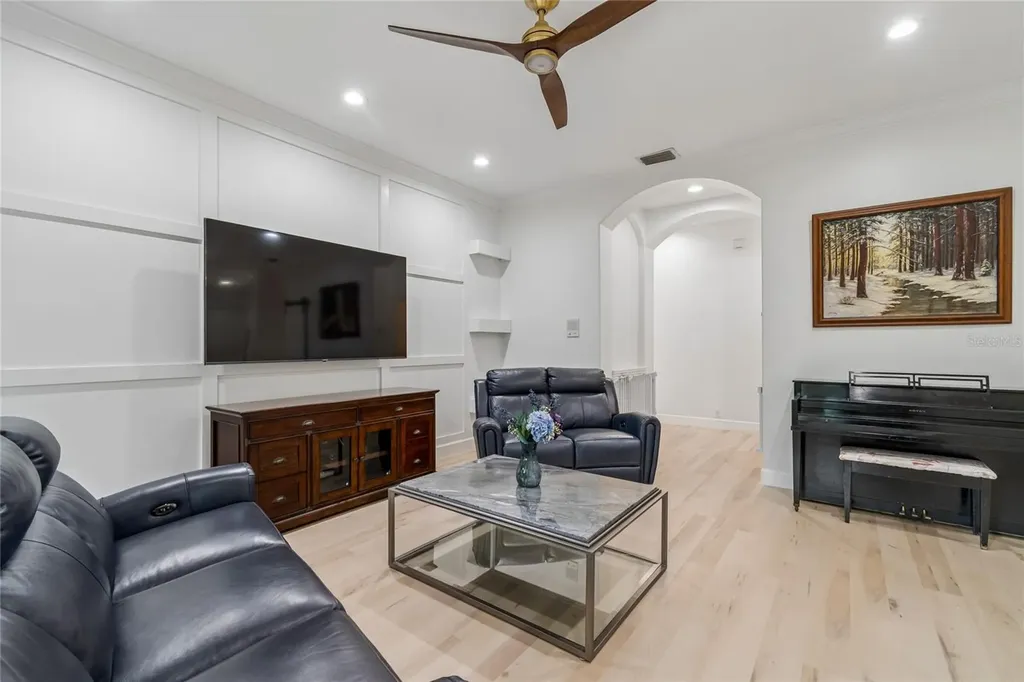 3602 Arlington Oaks Court Tampa FL 33618