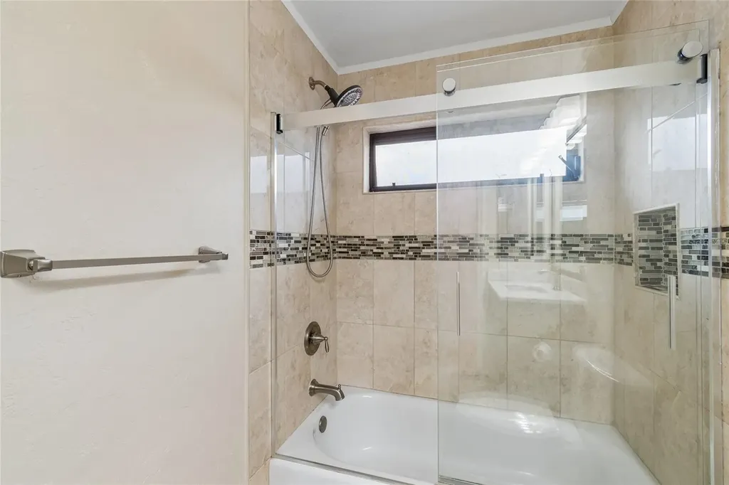 3602 Arlington Oaks Court Tampa FL 33618