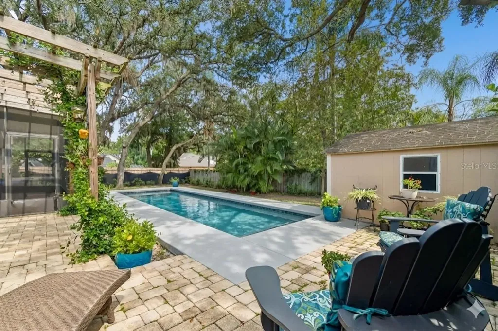 3602 Arlington Oaks Court Tampa FL 33618