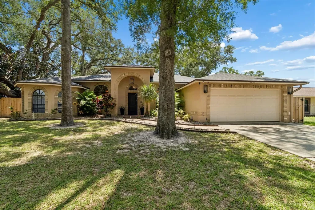 3602 Arlington Oaks Court Tampa FL 33618