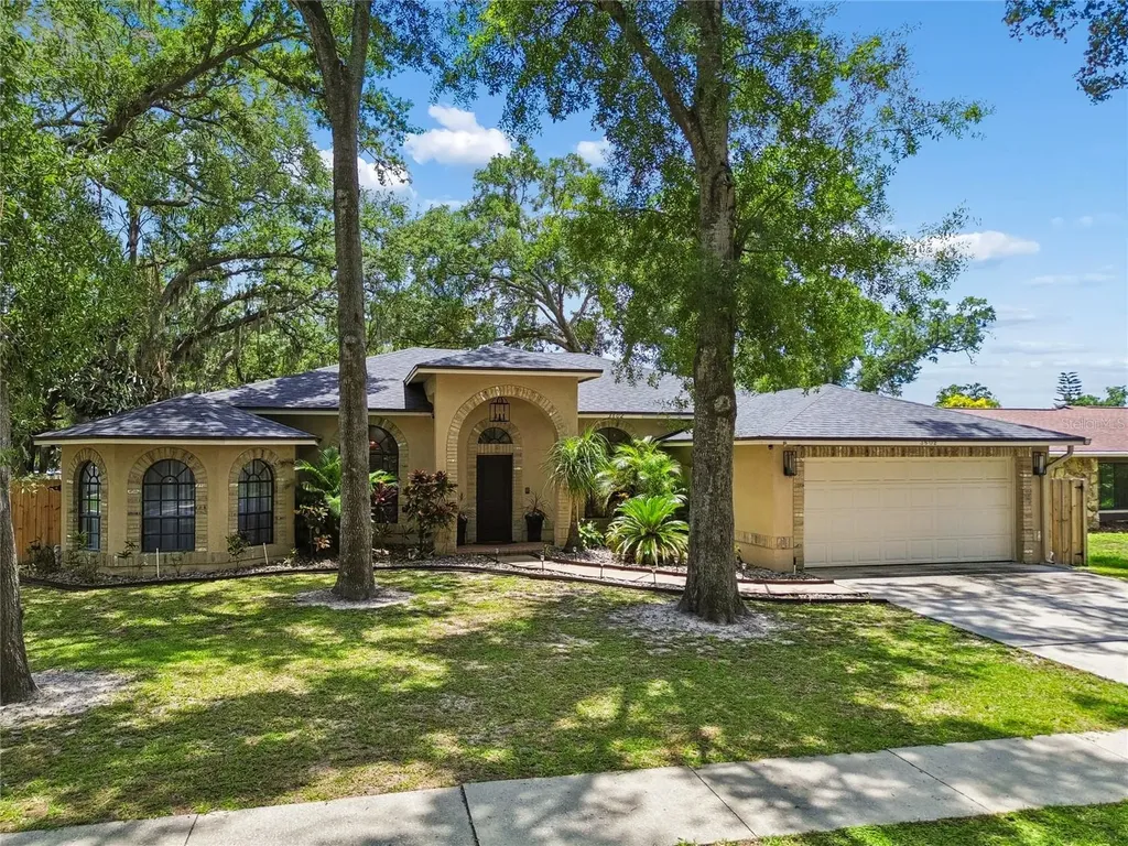 3602 Arlington Oaks Court Tampa FL 33618