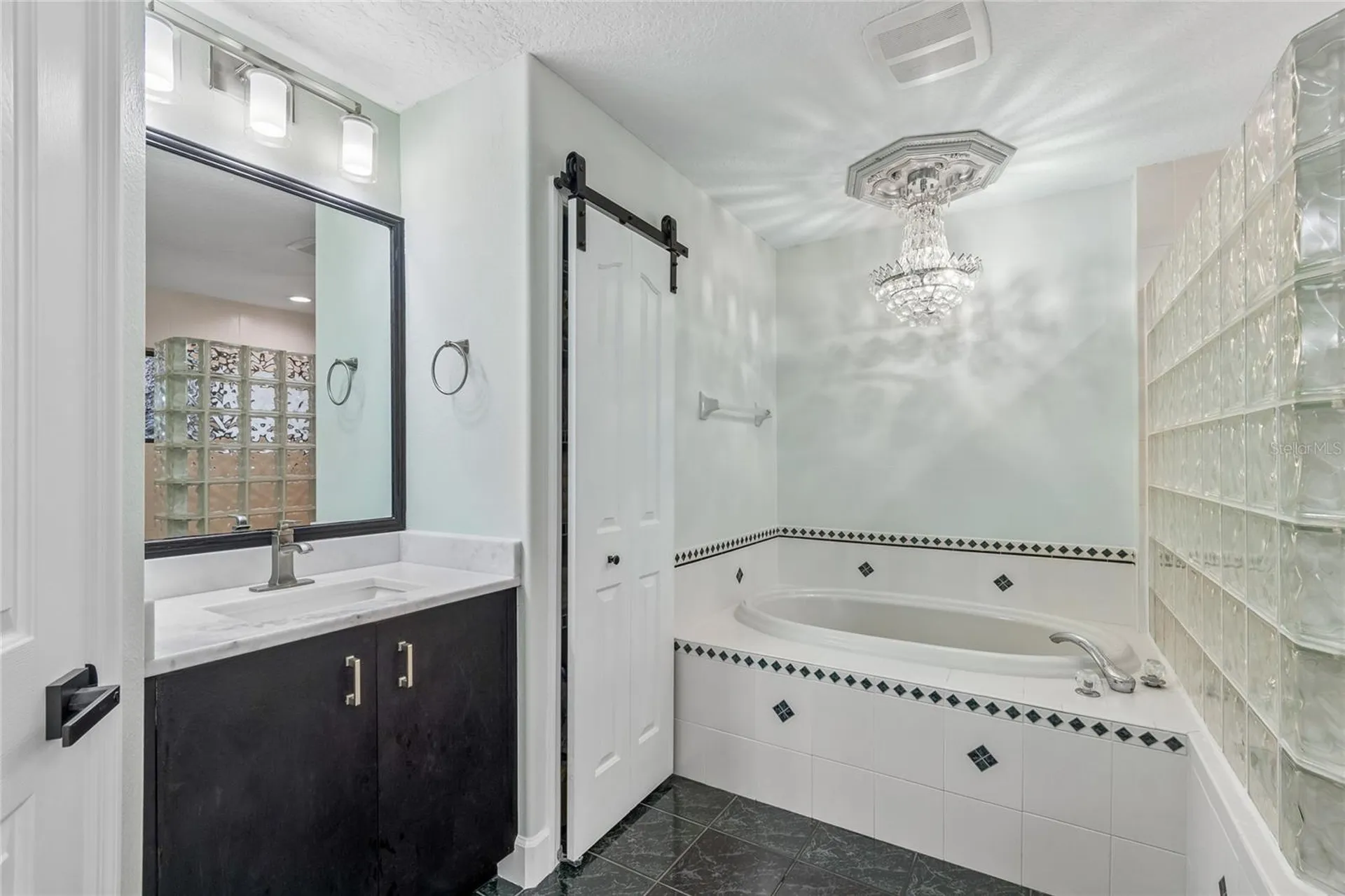 3602 Arlington Oaks Court Tampa FL 33618