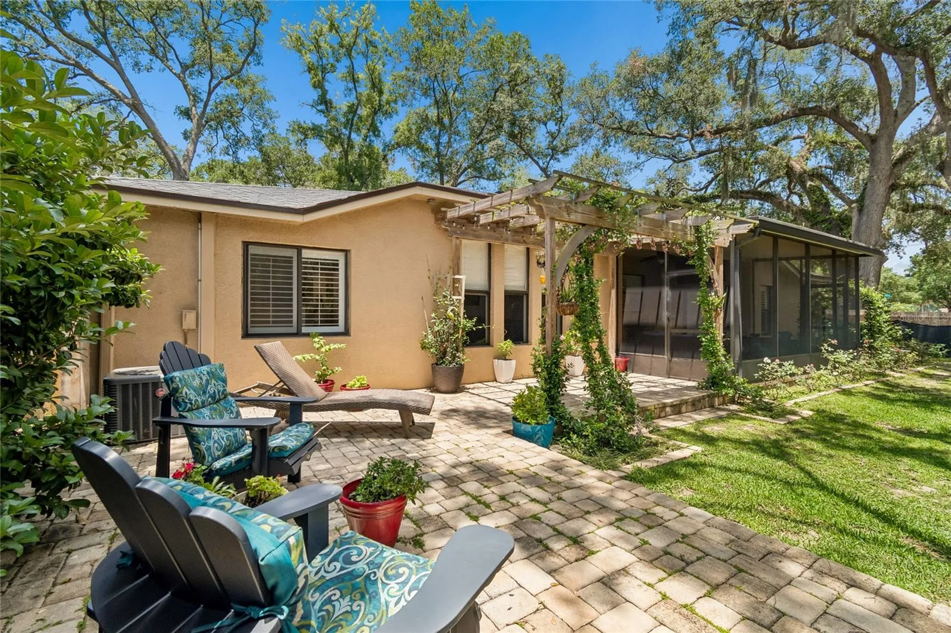 3602 Arlington Oaks Court Tampa FL 33618