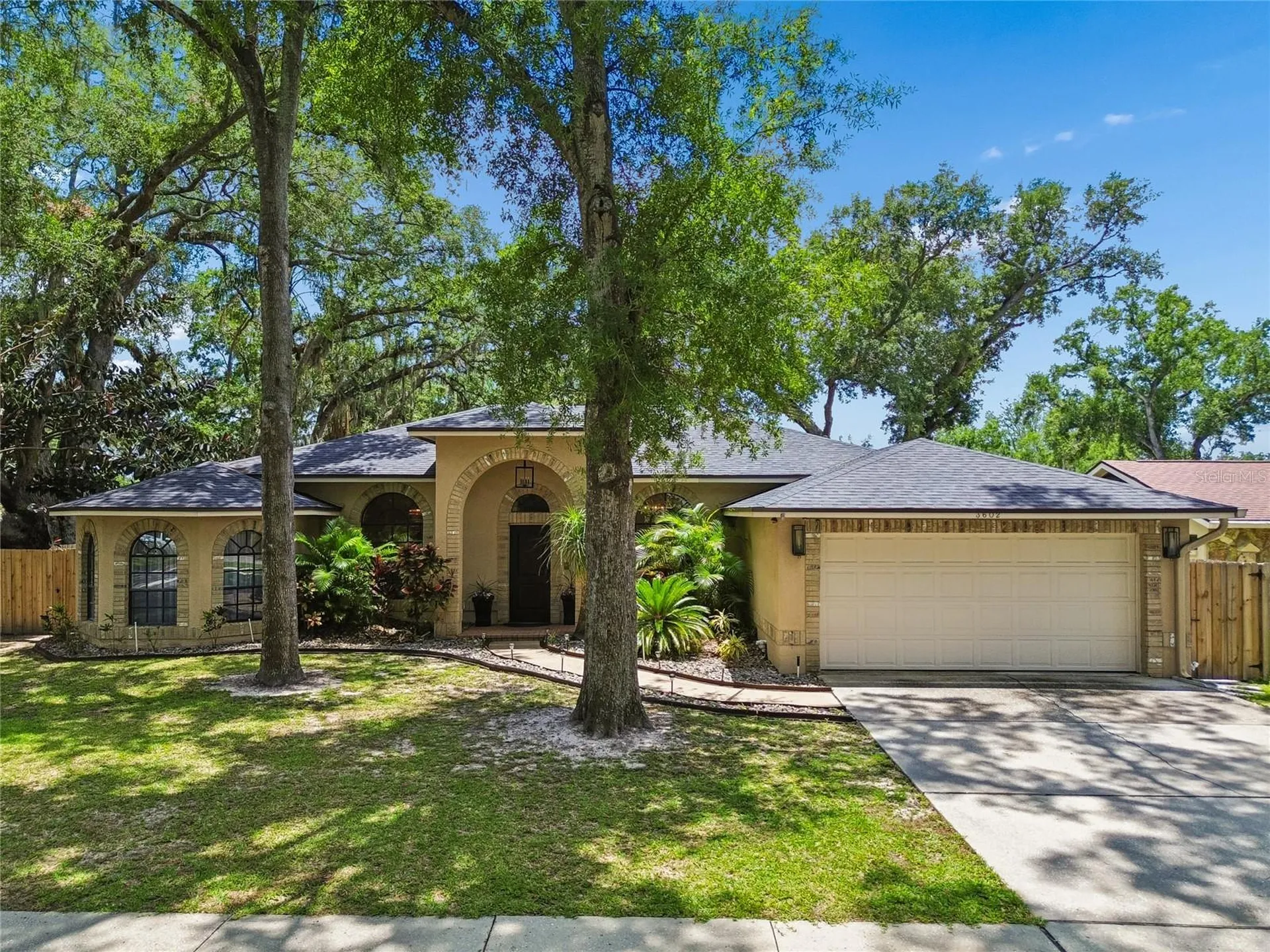3602 Arlington Oaks Court Tampa FL 33618
