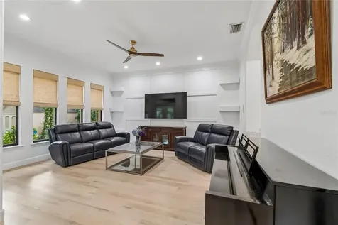 3602 Arlington Oaks Court Tampa FL 33618