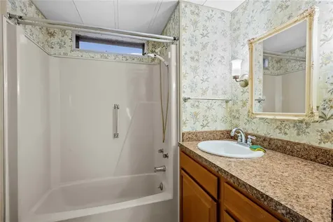 37818 Valencia Avenue Zephyrhills FL 33541