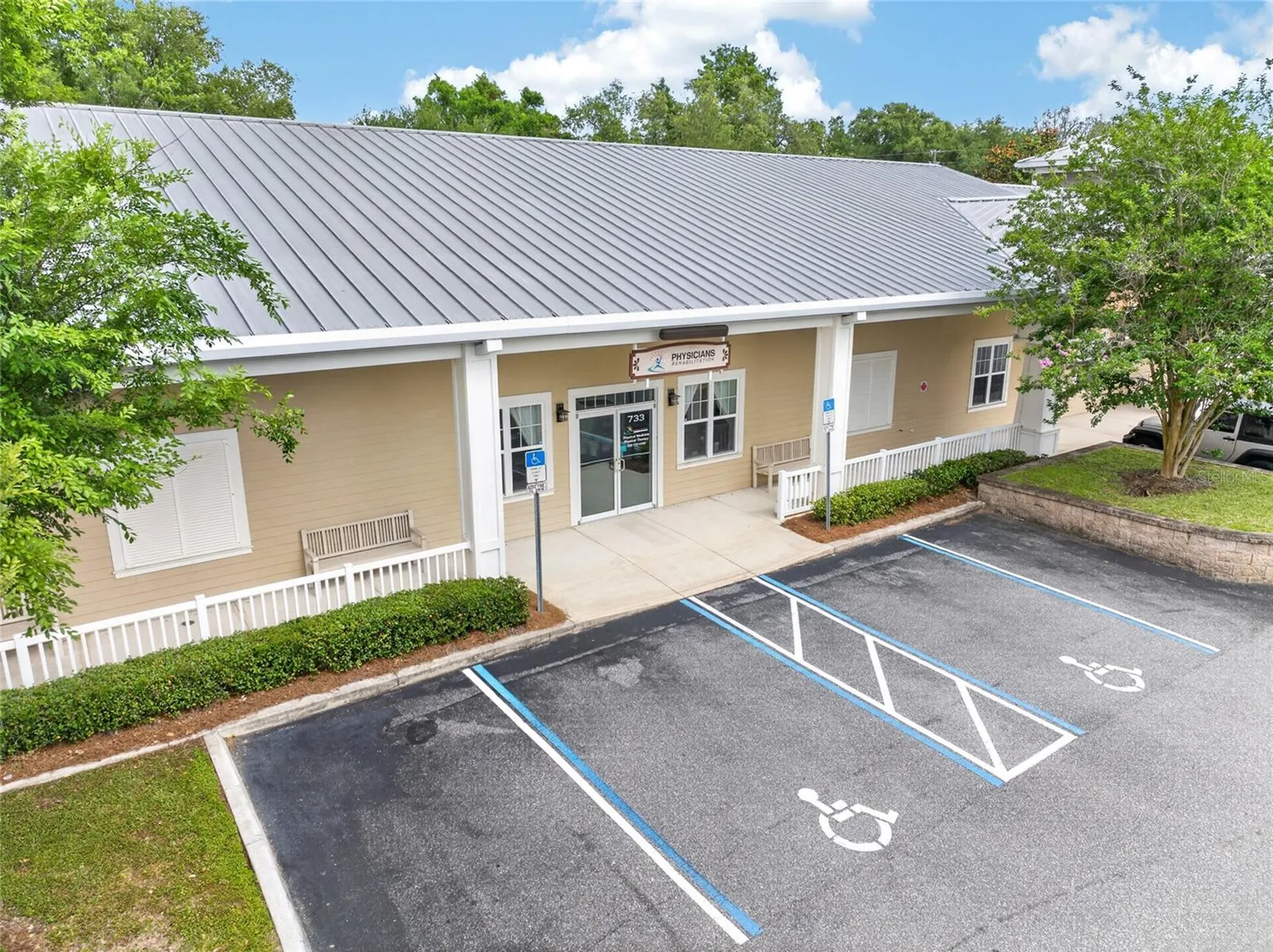 733 County Road 466 Lady Lake FL 32159