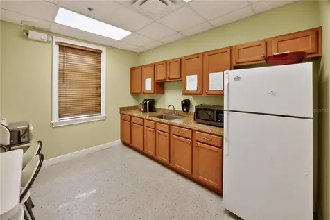 733 County Road 466 Lady Lake FL 32159