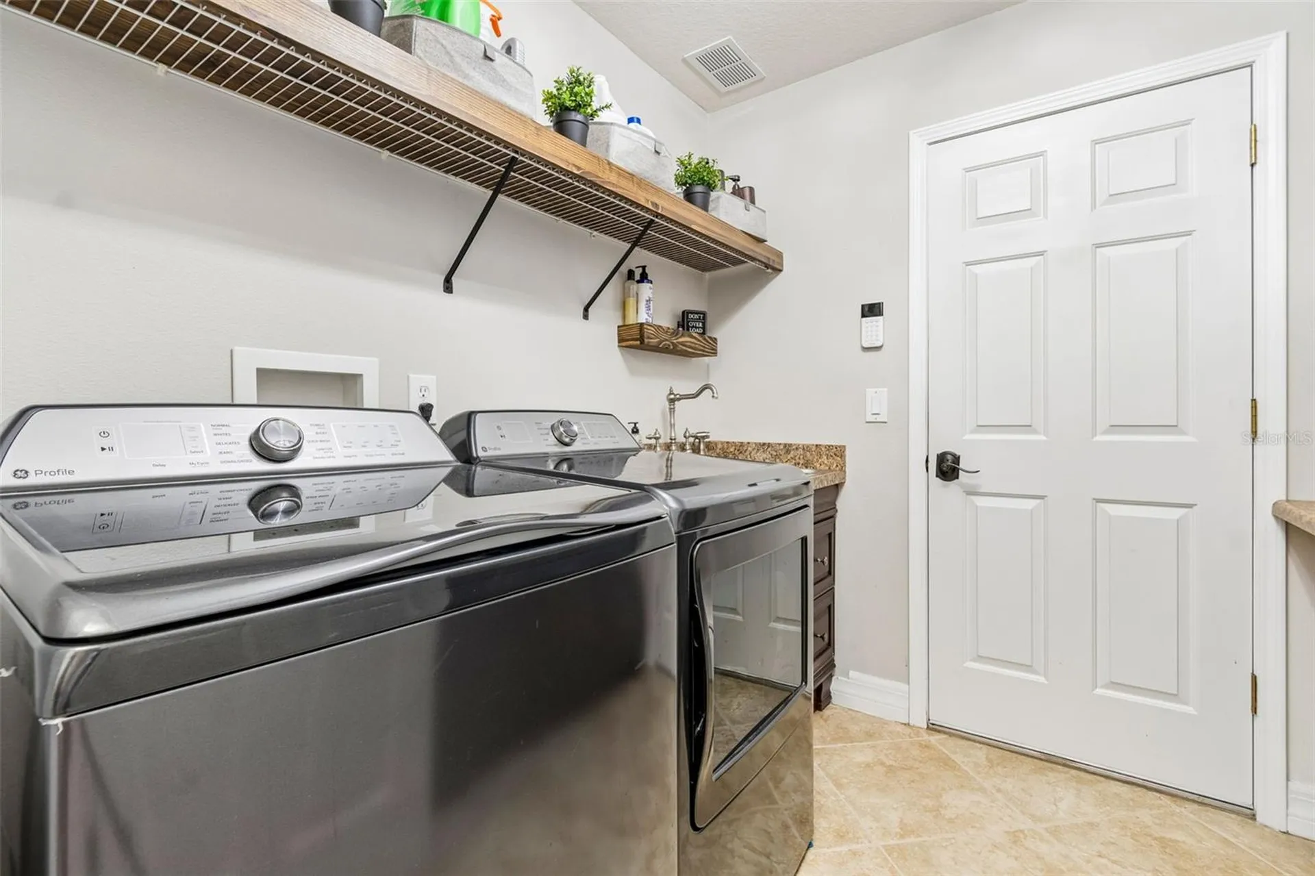3654 Ballastone Drive Land O Lakes FL 34638