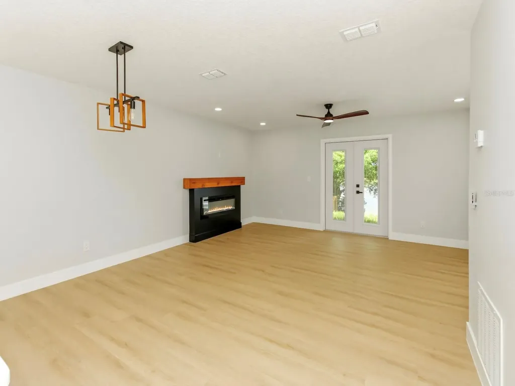 3058 Graceland Court Orlando FL 32812