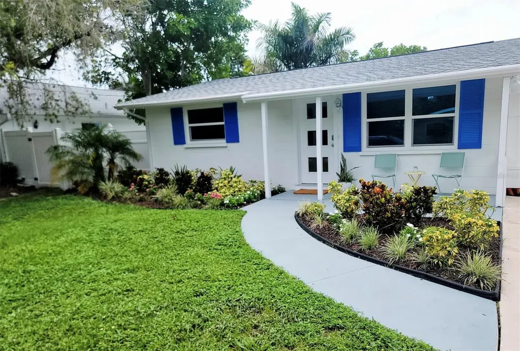 3440 Chapel Drive Sarasota FL 34234