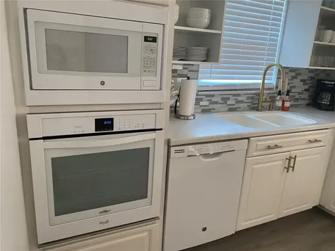 3440 Chapel Drive Sarasota FL 34234