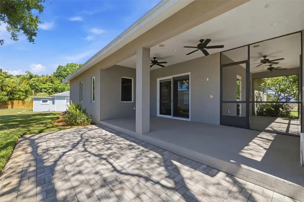 3906 W North A Street Tampa FL 33609