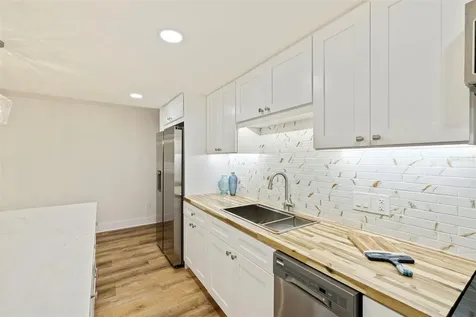 109 16th Avenue Indian Rocks Beach FL 33785